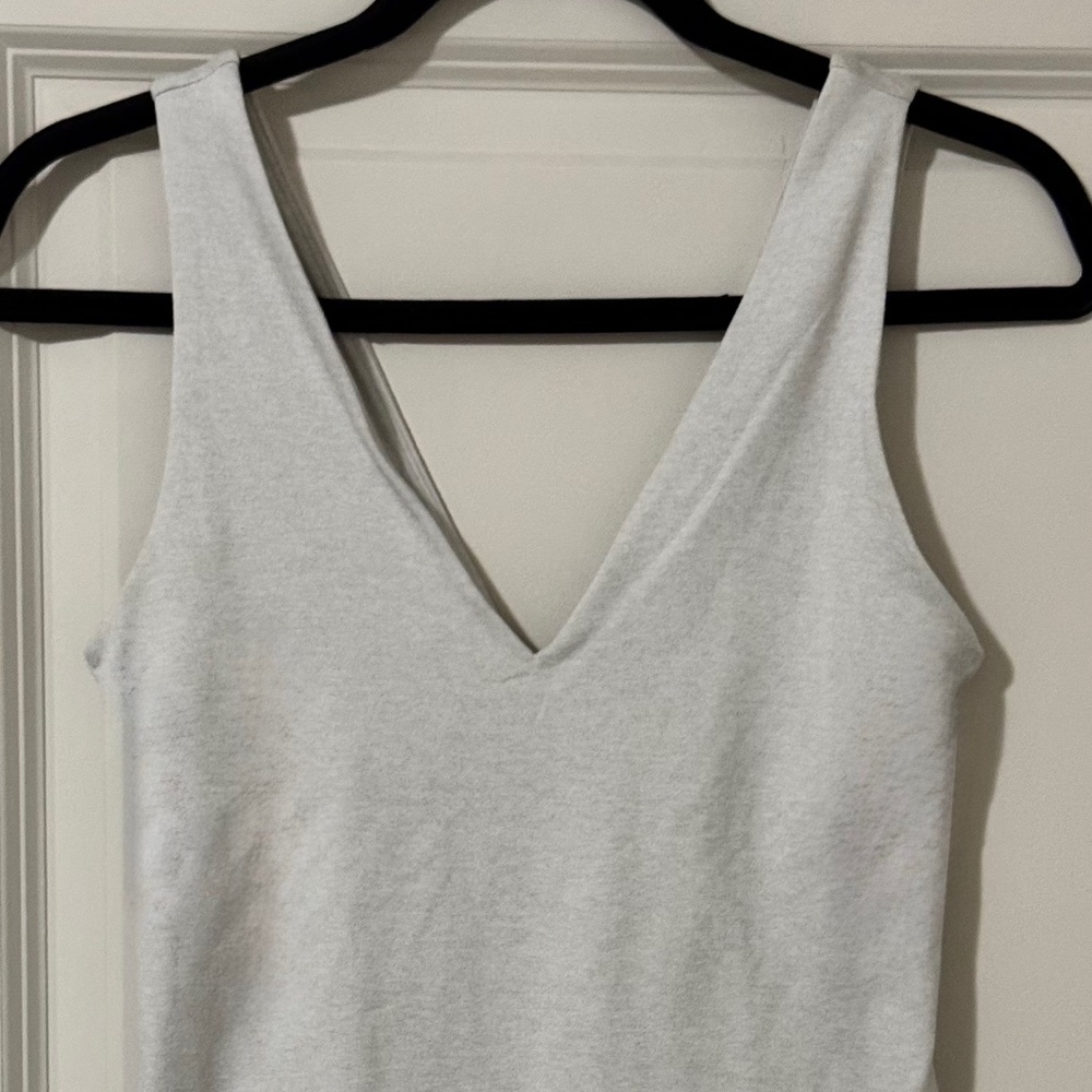 NWOT Vuori Bodysuit size M